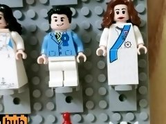 32 Lego minifigures (Chinese, Singapore, couples, random, carnival party)