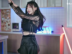 Asian tiktok bilibili video Korean BJ dance TWO - official musicLike a catbilibilii yuki